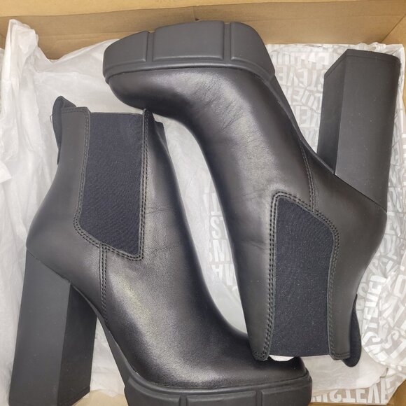 Steve Madden Black Platform Ankle Booties - Picture 2 of 11